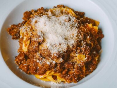 Master the Art of Italian Ragout: Bolognese, Napoletano, and Lamb